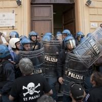 img_5684-contro-sfratti-e-sgomberi-lepanto-tribunale
