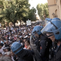 img_5802-contro-sfratti-e-sgomberi-lepanto-tribunale