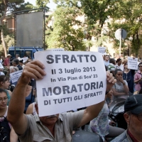 img_5928-contro-sfratti-e-sgomberi-lepanto-tribunale